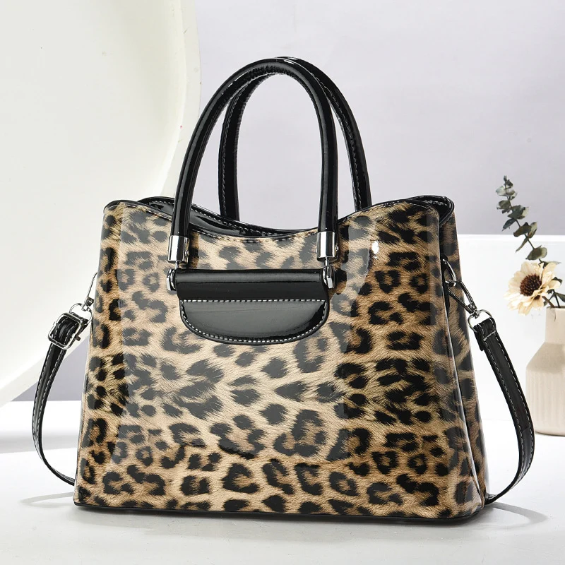 Damen Handtasche im modernen Leopardenmuster Nord Taschen