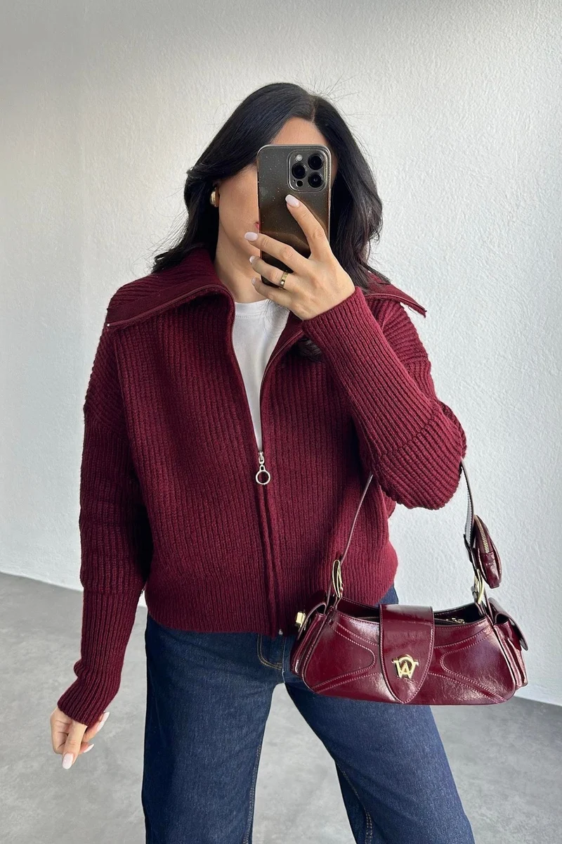 Damen Oversize Strickjacke mit Reißverschluss und hohem Kragen Nord Taschen