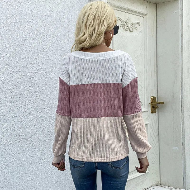 Damen Garnstruktur-Colorblock-Pullover mit V‑Ausschnitt und Zierknopfleiste Nord Taschen