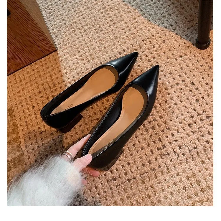 Damen elegante spitze Ballerinas aus hochwertigem Leder