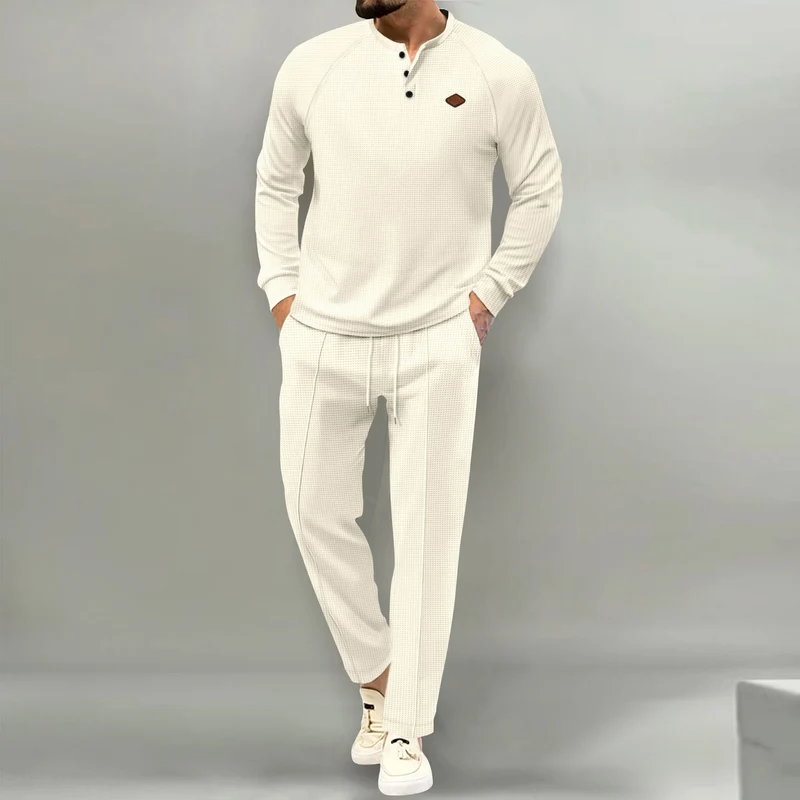 Herren hochwertiger Freizeitanzug mit Knopfleiste und eleganten Taschen