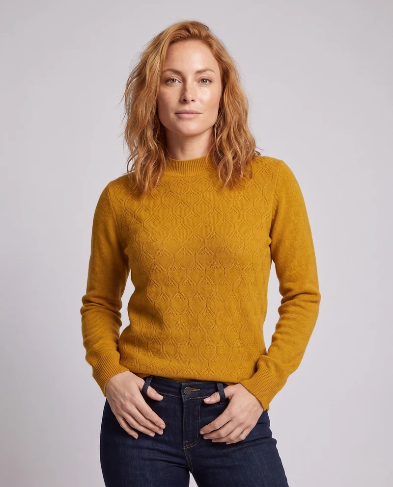 Frauen Flauschiger Mockneck Pullover aus Mohair-Mix mit offener Herzstruktur Nord Taschen