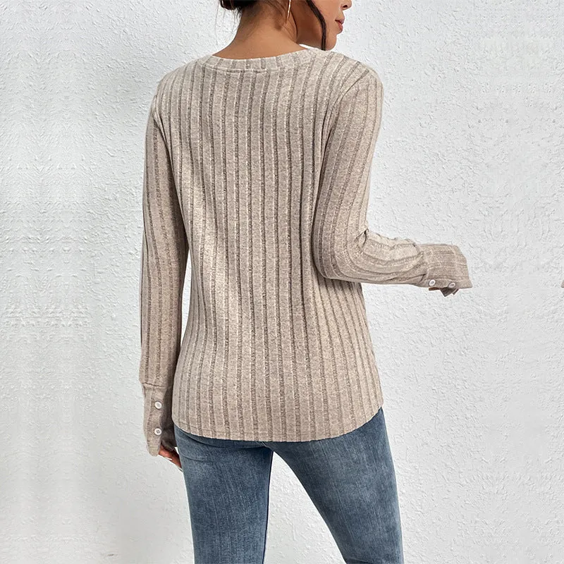 Damen Geripptes Feinstrick-Longsleeve mit V‑Ausschnitt und Spitzenpasse Nord Taschen