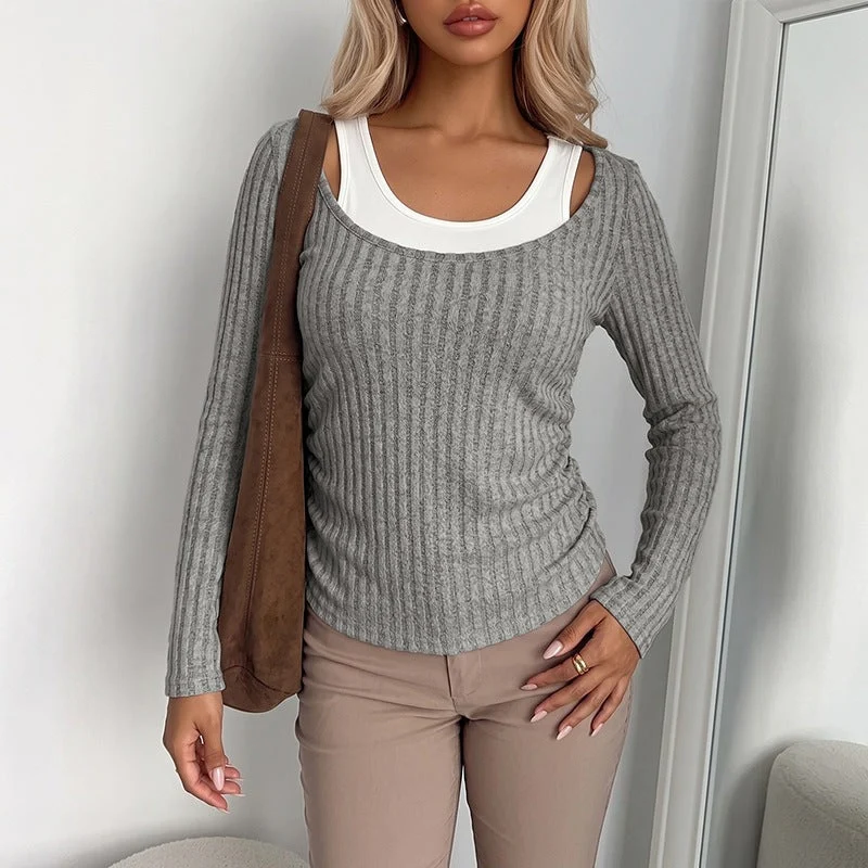 Damen Geripptes Langarmshirt mit weitem U-Boot-Ausschnitt und taillierter Silhouette Nord Taschen