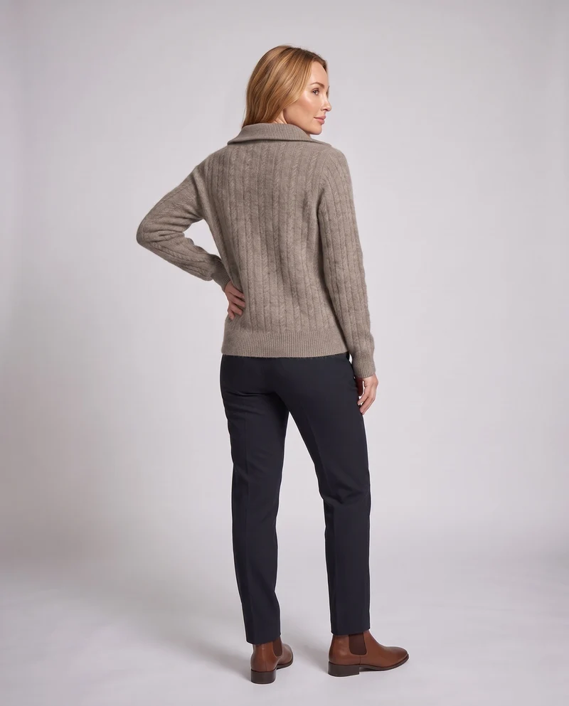 Damen Fuzzy Halb Reißverschluss Mock Neck Pullover mit gerippten Ärmeln und lässiger Silhouette Nord Taschen