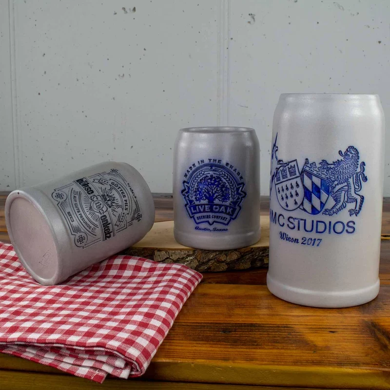 PREMIUM Bierkrug mit Zinndeckel & Prägung