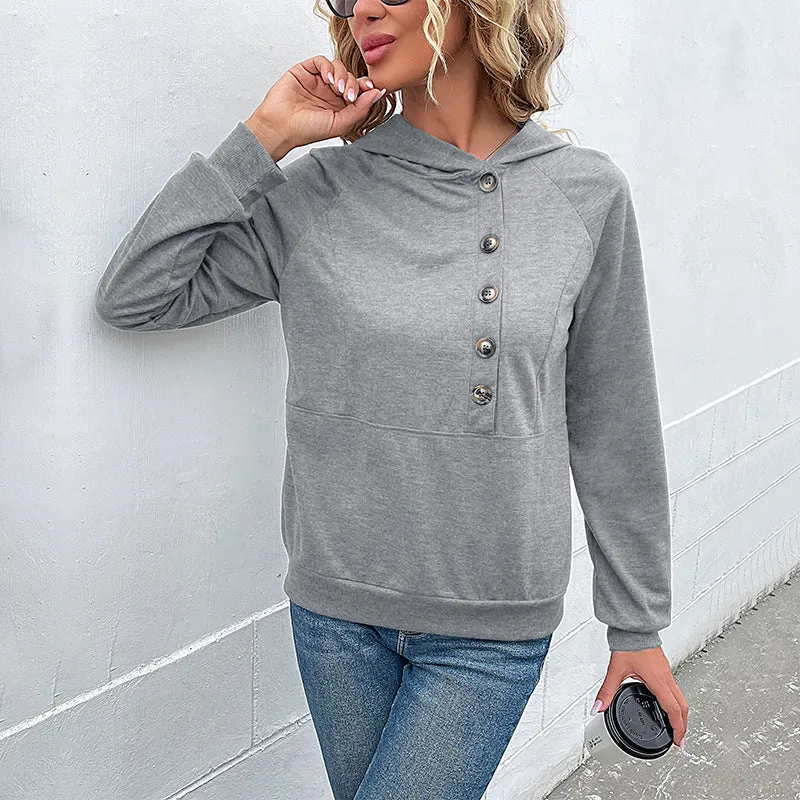 Damen Kapuzenpullover mit Zierknopfleiste, Raglanärmeln und Kängurutasche Nord Taschen