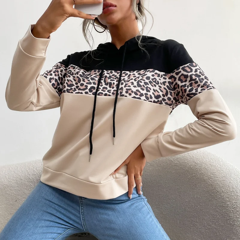 Damen Kapuzensweatshirt mit Leoprint-Besatz und Kängurutasche Nord Taschen