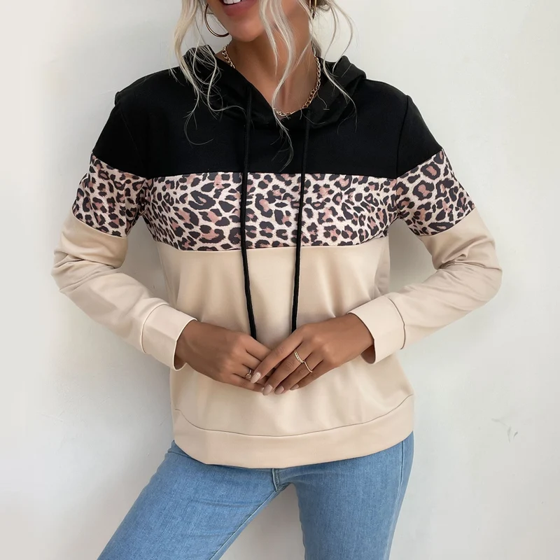 Damen Kapuzensweatshirt mit Leoprint-Besatz und Kängurutasche Nord Taschen
