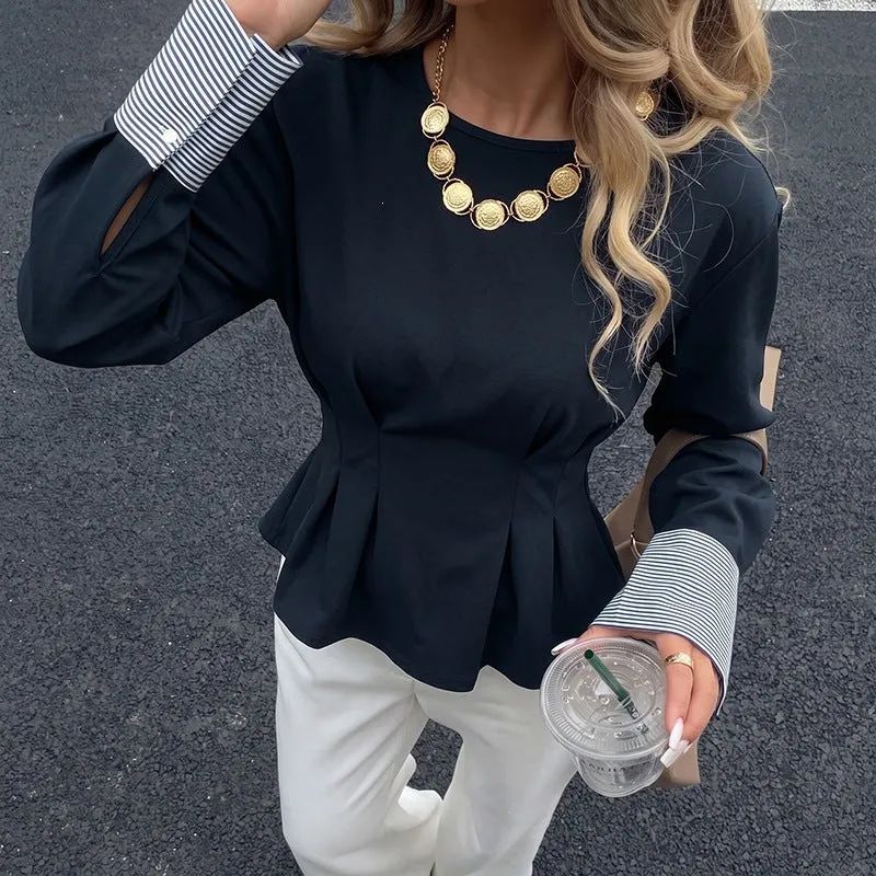 Damen Tailliertes Peplum‑Top mit Kellerfalten, Rundhalsausschnitt und Kontrastbündchen Nord Taschen