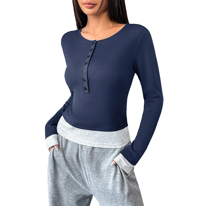 Damen Tailliertes Langarm-Crop-Top mit Henley-Knopfleiste und Daumenlochbündchen Nord Taschen