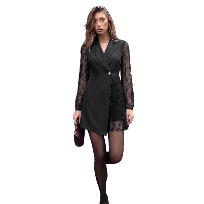 Damen Tailliertes Blazer‑Kleid mit transparenten Spitzenärmeln und Volant‑Rock Nord Taschen