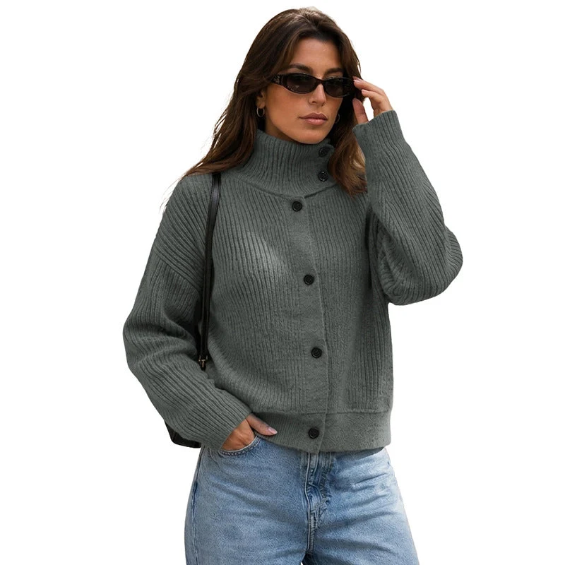 Damen Kurz geschnittener Rippstrick-Cardigan mit Stehkragen und Knopfleiste Nord Taschen