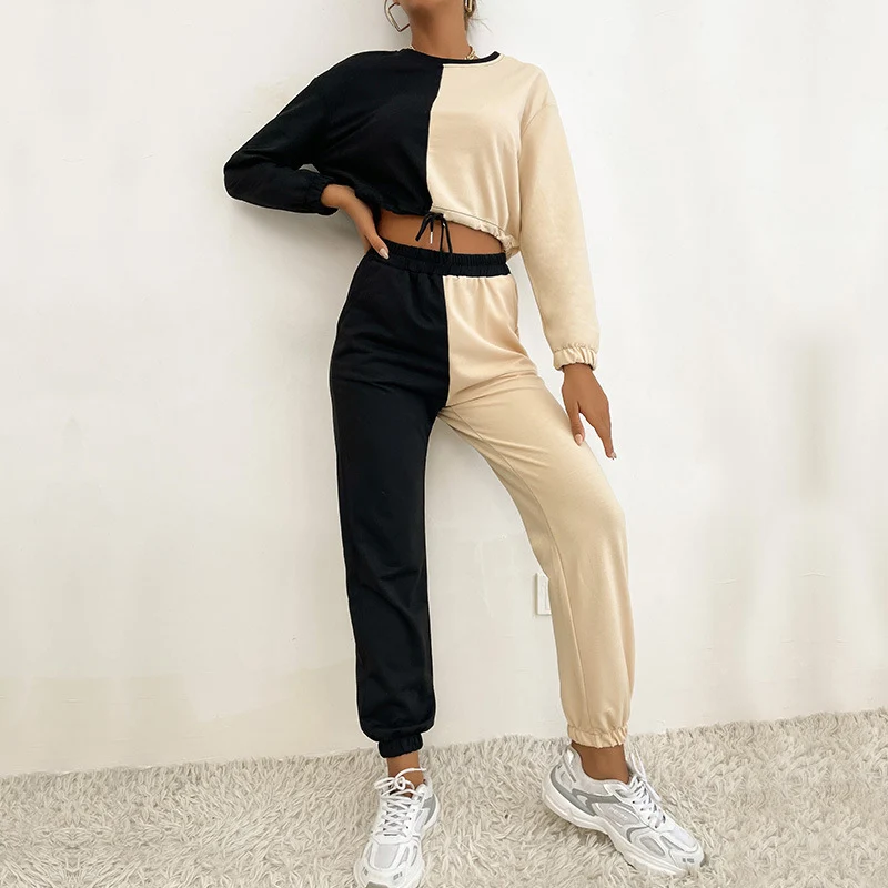 Damen Zweifarbiges Cropped-Jogging-Set mit Tunnelzug, elastischen Bündchen und Boxy-Schnitt Nord Taschen