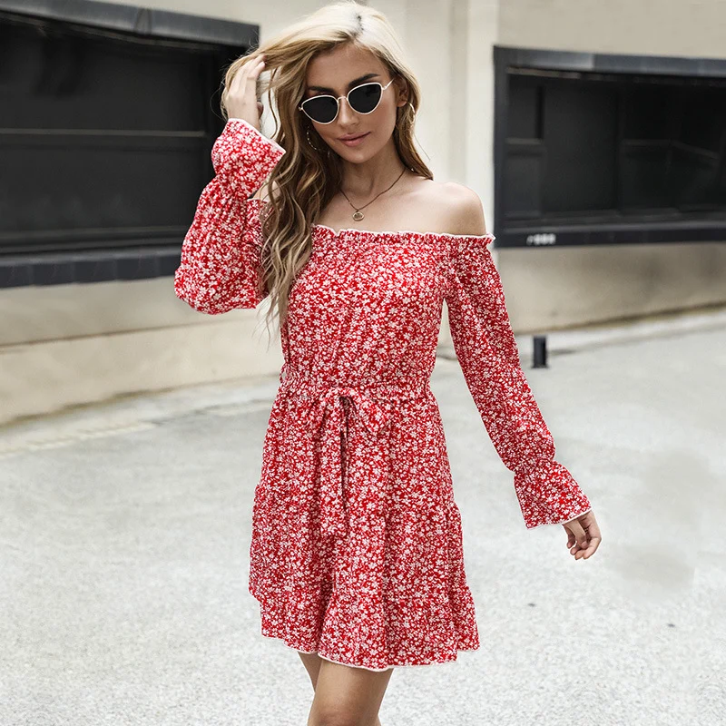 Damen schulterfreies Blumenkleid mit Carmenausschnitt, Taillenschnürung und Rüschensaum Nord Taschen