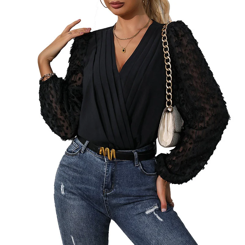 Damen Wickel-Bodybluse mit V-Ausschnitt, transparenten Texturärmeln und taillenbetonter Drapierung Nord Taschen