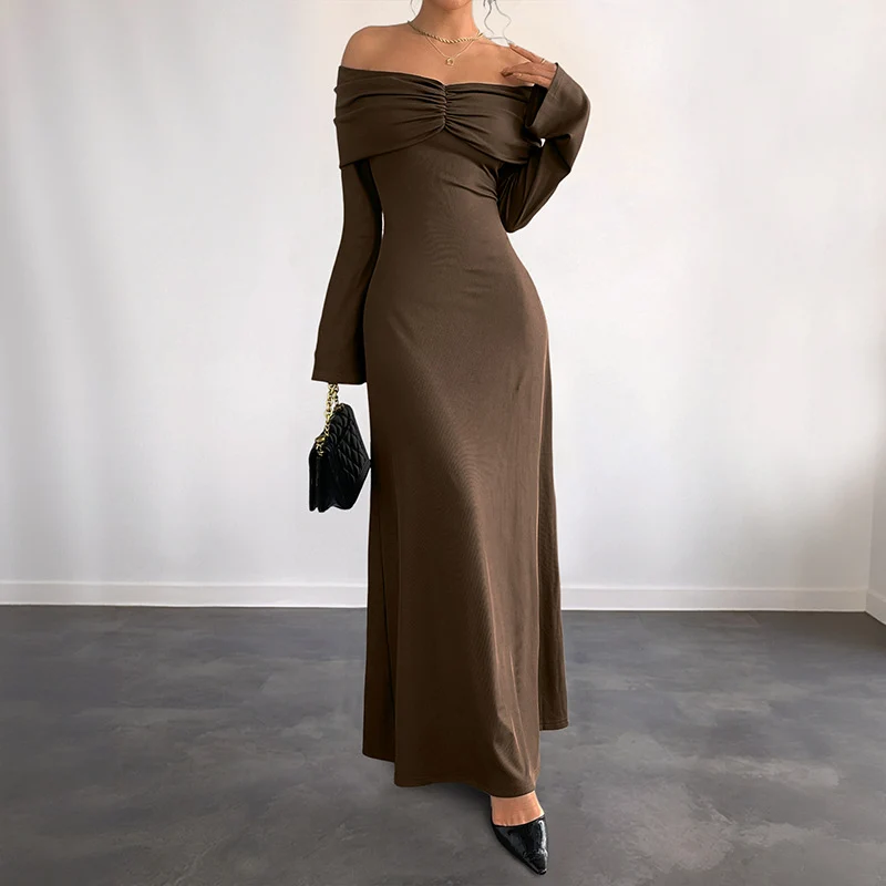 Damen Off-Shoulder Maxikleid mit geraffter Brustpartie und schmaler A‑Linie Nord Taschen