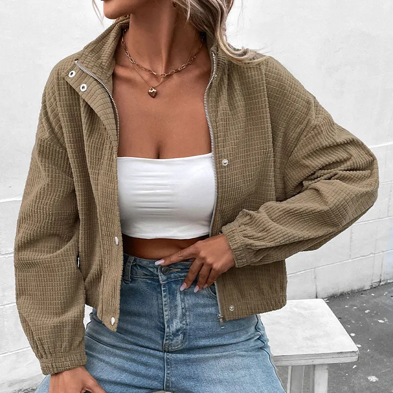Damen Kurzgeschnittene Waffelstruktur-Übergangsjacke mit Reißverschluss, Stehkragen und elastischen Bündchen Nord Taschen