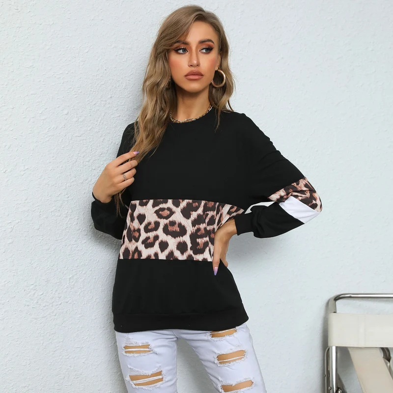 Damen Oversize-Sweatshirt mit Leo-Blockstreifen und geripptem Saum Nord Taschen