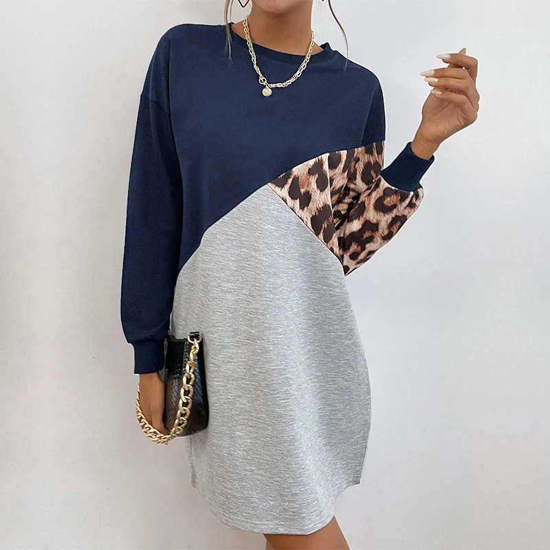 Damen Oversize-Sweatkleid mit Colorblock-Design und Leopardenärmeln Nord Taschen