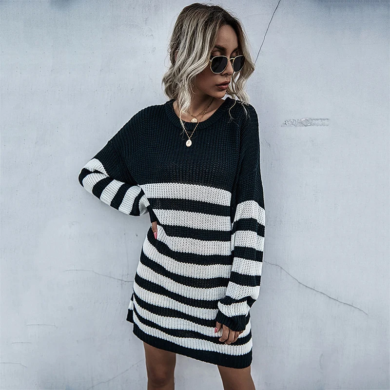 Damen Strickkleid im Oversize-Look mit Blockstreifen und geripptem Saum Nord Taschen