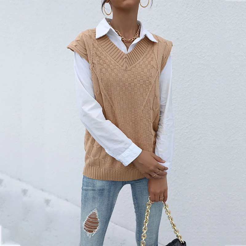 Damen Strick-Weste mit V‑Ausschnitt, Zopfmuster und lässiger Oversize-Silhouette Nord Taschen