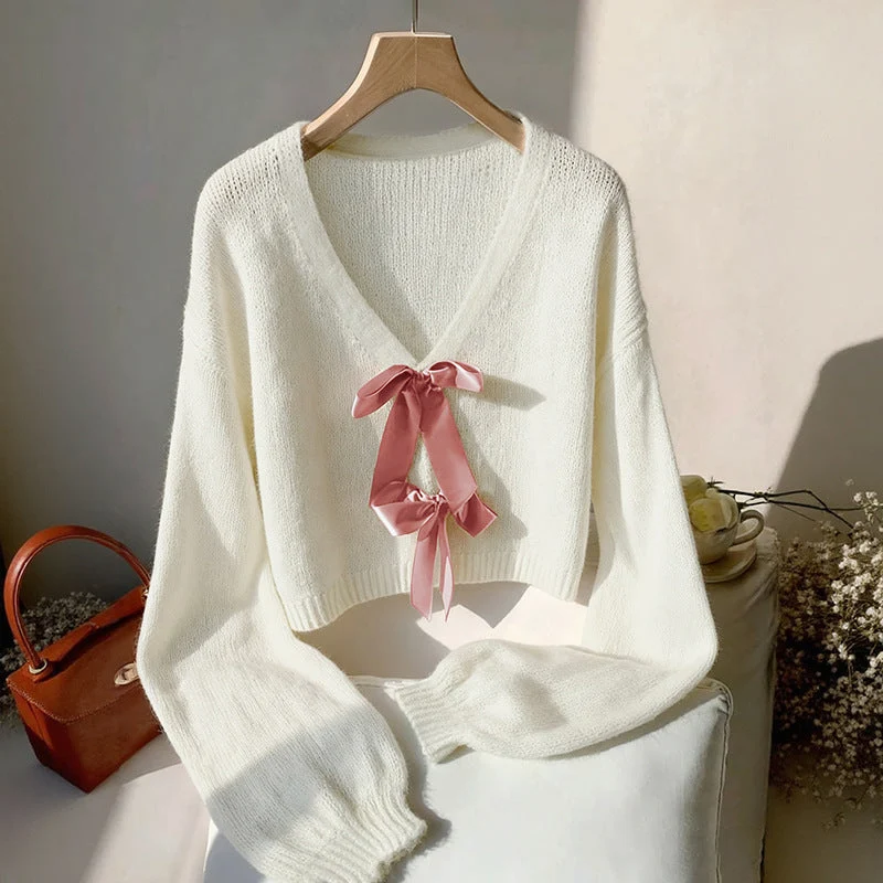 Damen Kurzgeschnittener V-Ausschnitt Mohair-Mix Pullover mit Satinschleifen Nord Taschen