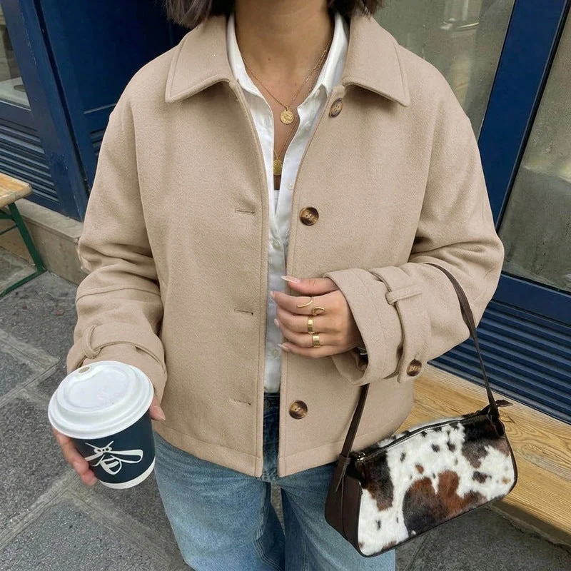 Damen Kurzgeschnittener Wollmix-Boxy-Mantel mit Hemdkragen und verstellbaren Manschetten Nord Taschen