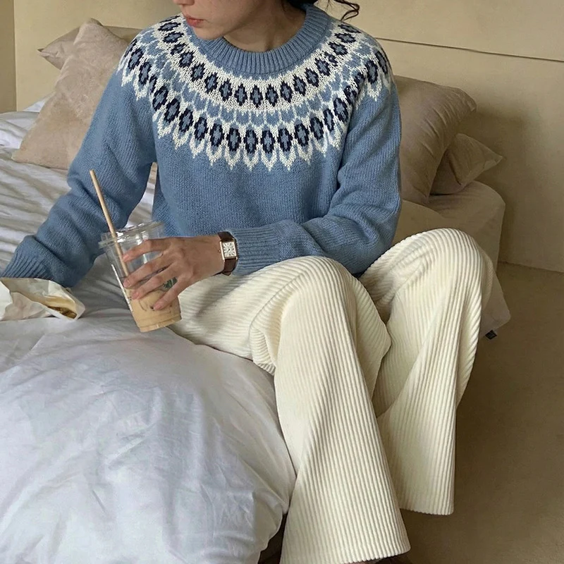 Damen Rundhals-Pullover mit Jacquard-Yoke und Relaxed-Fit Nord Taschen