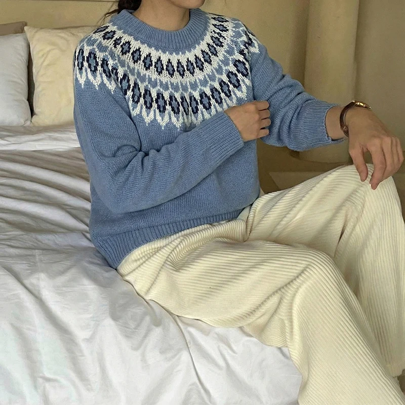 Damen Rundhals-Pullover mit Jacquard-Yoke und Relaxed-Fit Nord Taschen
