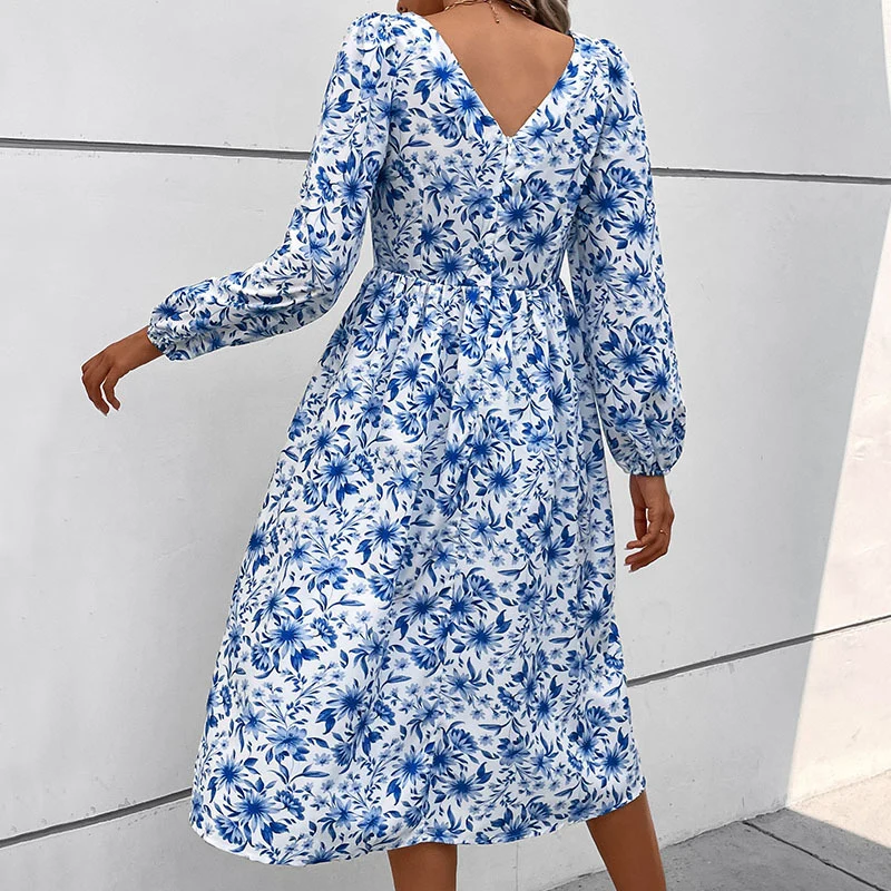 Damen Midikleid mit floraler Allover‑Print, herzförmigem Ausschnitt und taillierter Raffung Nord Taschen