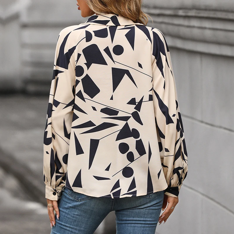 Damen Viskose-Bluse mit abstraktem Grafikprint, V-Ausschnitt & Ballonärmeln Nord Taschen