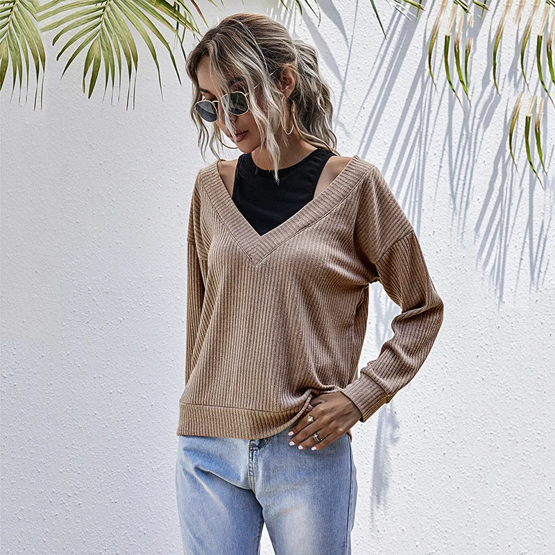 Damen Rippstrick V-Ausschnitt-Pullover mit Schulter-Cutouts und lockerem Oversize-Schnitt Nord Taschen