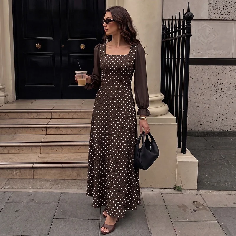 Damen Retro-inspiriertes Polka‑Dot‑Maxikleid mit quadratischem Dekolleté und transparenten Plissee‑Ärmeln Nord Taschen