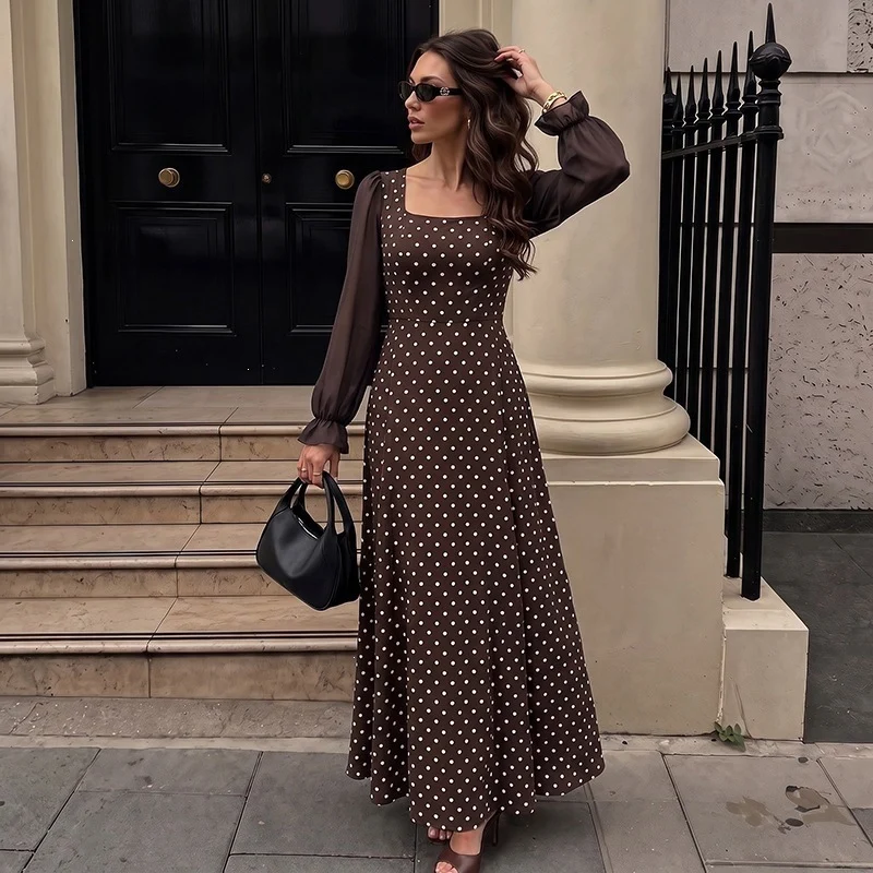 Damen Retro-inspiriertes Polka‑Dot‑Maxikleid mit quadratischem Dekolleté und transparenten Plissee‑Ärmeln Nord Taschen