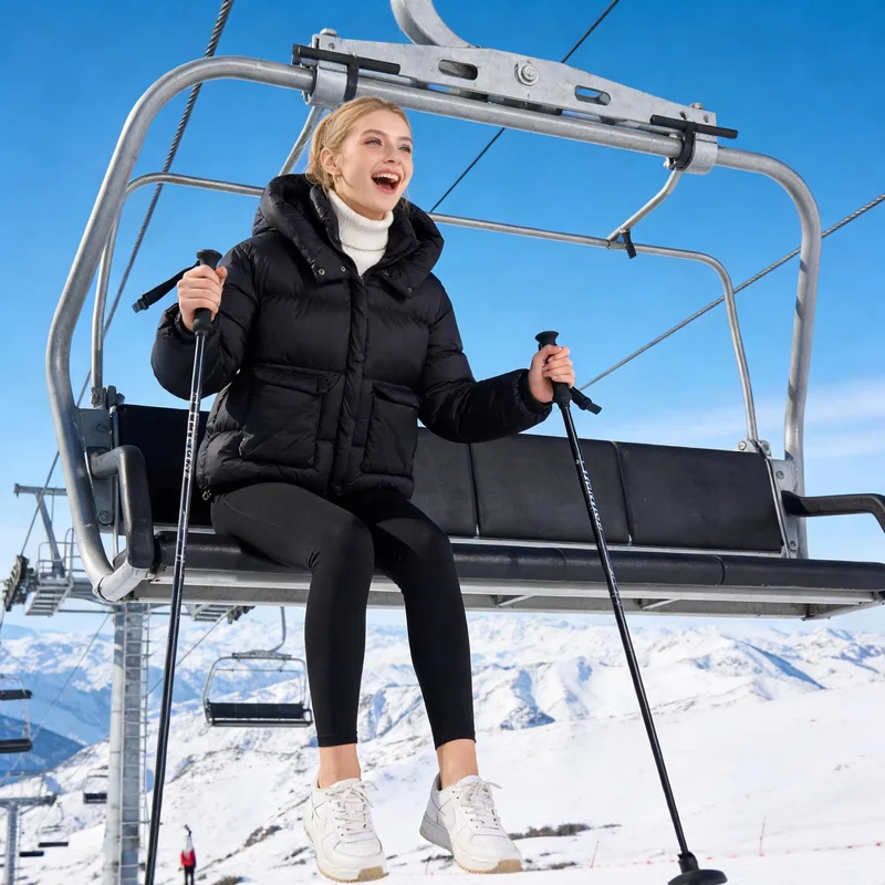 Damen Oversized Stepp-Winterjacke mit extra großer Kapuze und aufgesetzten Taschen Nord Taschen