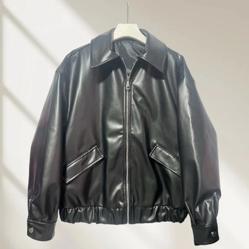 Damen Oversized Kunstleder-Bomberjacke mit Reißverschluss, Pattentaschen und elastischem Saum Nord Taschen
