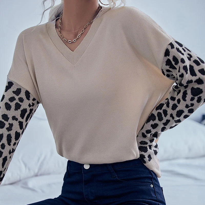 Damen V‑Ausschnitt Feinstrickpullover mit Leo‑Jacquardärmeln und überschnittener Passform Nord Taschen