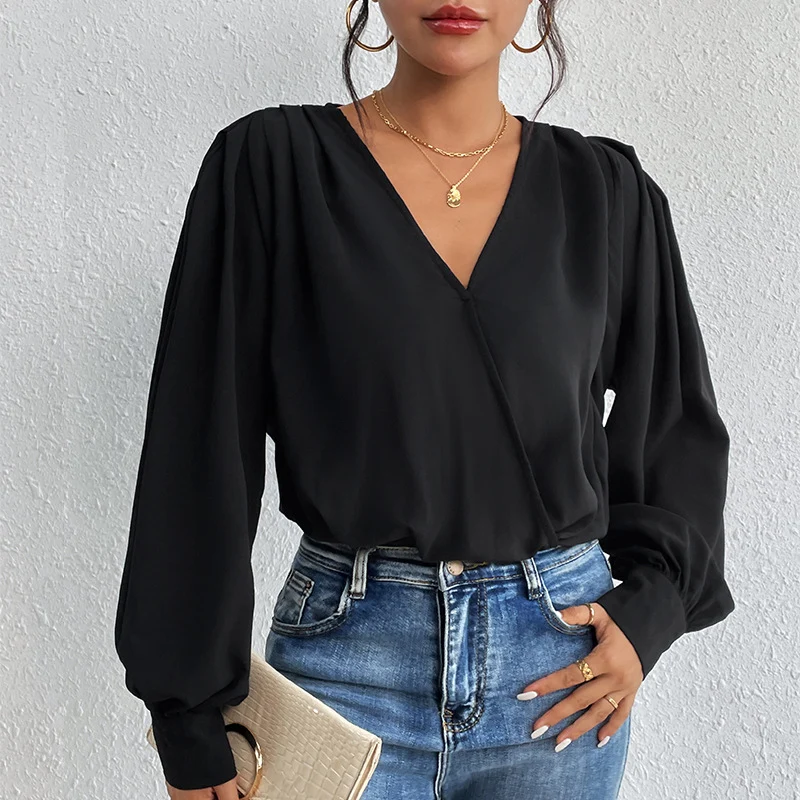 Damen Leichte Wickelbluse mit V-Ausschnitt, gerafften Schultern & Ballonärmeln Nord Taschen