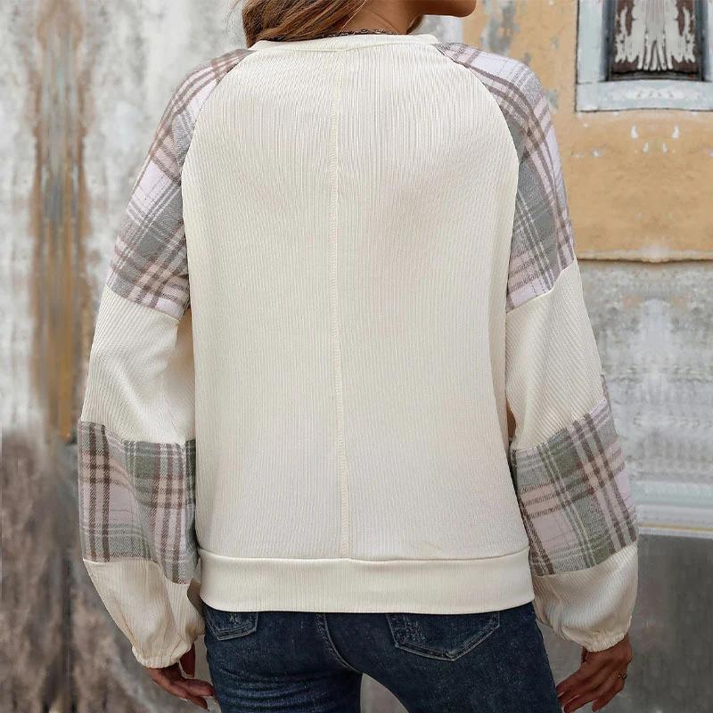 Damen Oversize-Longsleeve mit karierten Chiffon-Raglanärmeln und gerafften Manschetten Nord Taschen
