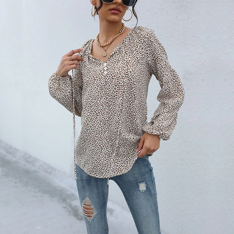 Damen Legere Tunika-Bluse mit feinem Leopardenprint, Knopfleiste und Ballonärmeln Nord Taschen
