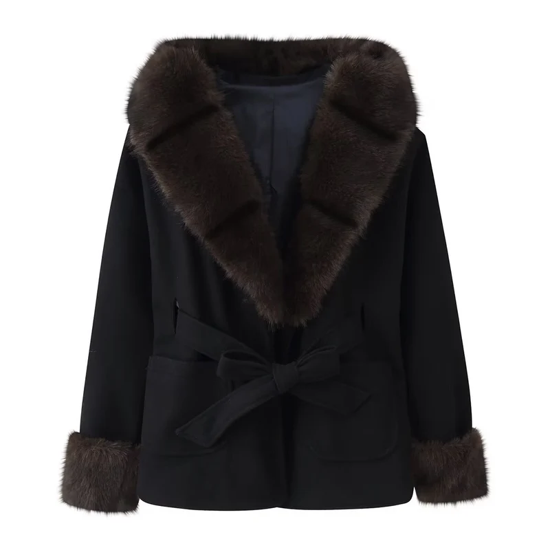 Damen Kurzer Wollmix-Mantel mit Kunstfellkragen, Taillengürtel und aufgesetzten Taschen Nord Taschen