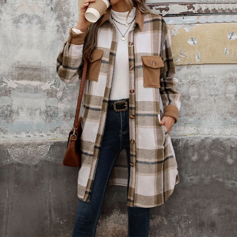 Damen Lange Überwurfjacke im karierten Flanell‑Look mit aufgesetzten Pattentaschen Nord Taschen