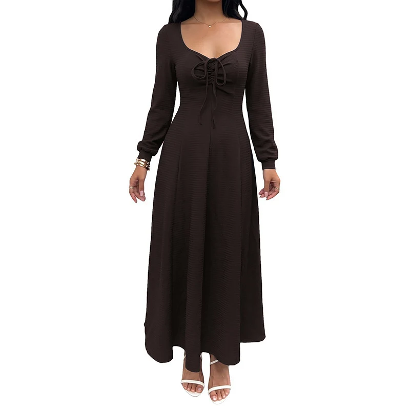 Damen Midikleid aus geripptem Feinstrick mit Schnür-Dekolleté, taillierter A-Linie und langem Arm Nord Taschen