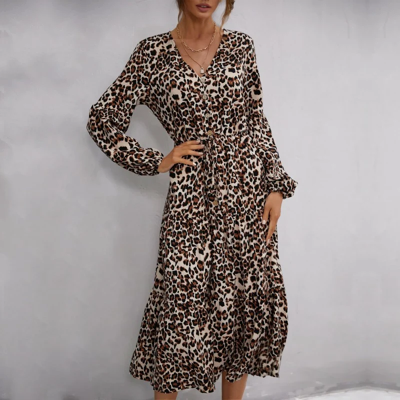 Damen Midikleid aus fließendem Viskose-Mix mit Leopardenmuster, V-Ausschnitt, Bindegürtel und Stufenrock Nord Taschen