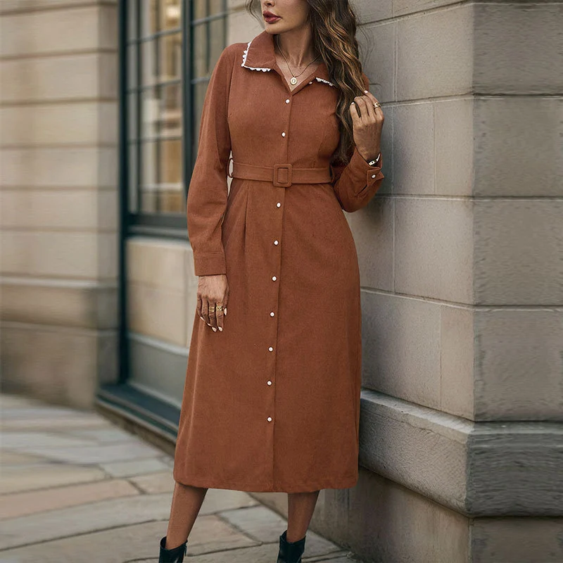 Damen Midi‑Hemdblusenkleid aus Veloursoptik mit Taillengürtel und Frontschlitz Nord Taschen