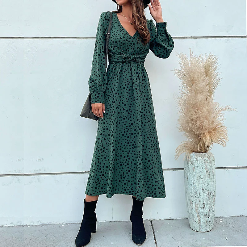 Damen Maxikleid mit V-Ausschnitt, Wickelbund und fein gepunktetem Print Nord Taschen