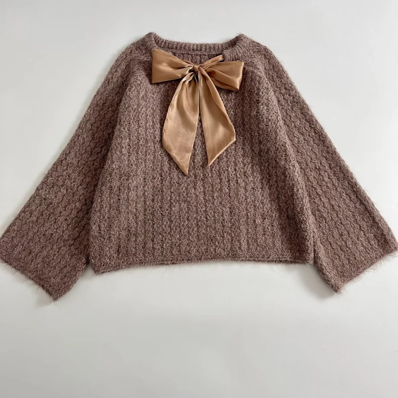 Damen Oversize Mohair-Optik Strickpullover mit Rückenschleife Nord Taschen