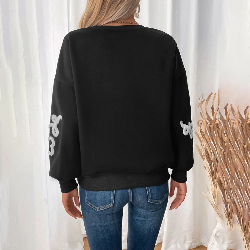Damen Lässiges Oversize‑Sweatshirt mit Chenille‑Herzapplikation, Rundhalsausschnitt und gerippten Bündchen Nord Taschen