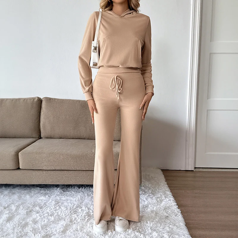 Damen Lässiges Lounge-Set mit Kapuzenoberteil und hochtaillierter Schlaghose Nord Taschen
